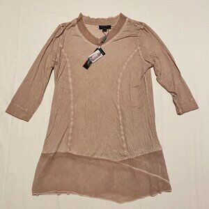 Charlie Paige Womens Top Size Medium Tunic Style Shirt